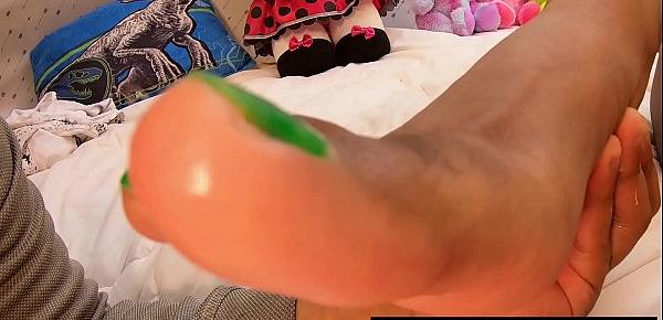  Baby Sitting My Friends Daughter Cleaning Her Toes, I Love Her Young Ebony Feet, Kissing Msnovember Soles Slowly . Ebony Feet Worship Licking Sexy Feet Fetish Devoured on Sheisnovember